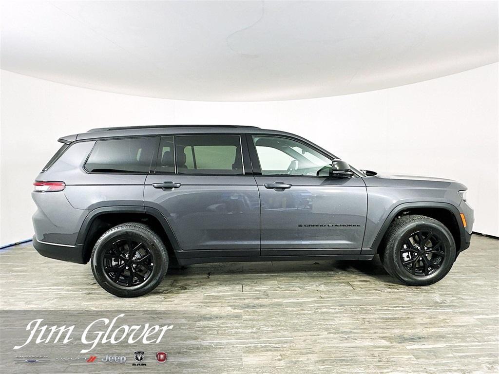 new 2025 Jeep Grand Cherokee L car, priced at $41,947