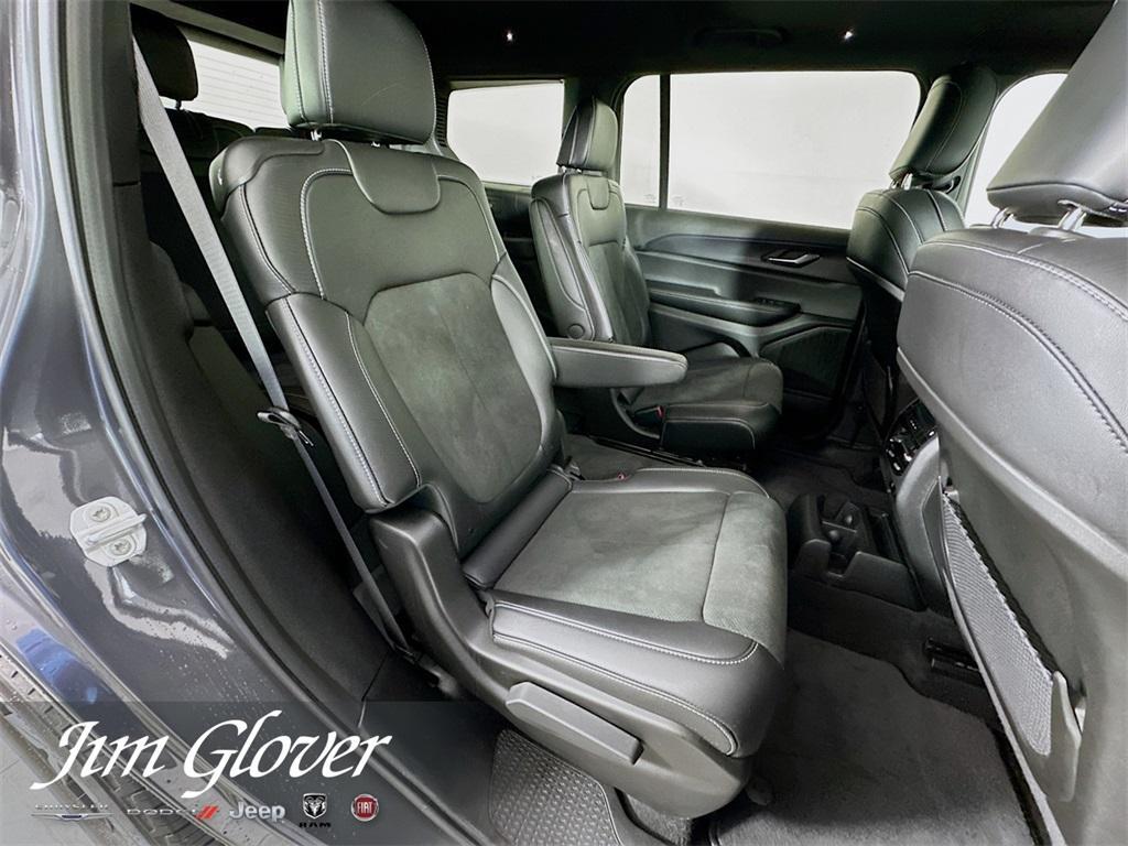 new 2025 Jeep Grand Cherokee L car, priced at $41,947