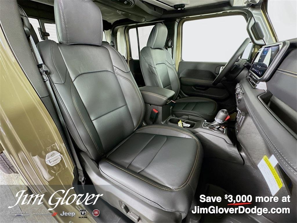 new 2025 Jeep Gladiator car, priced at $50,224