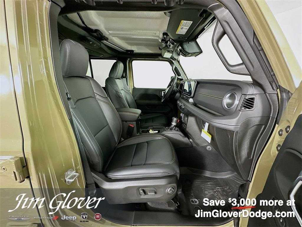 new 2025 Jeep Gladiator car, priced at $50,224