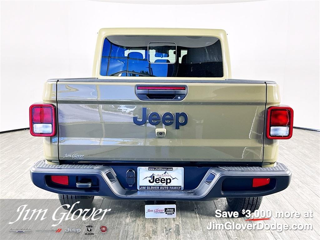 new 2025 Jeep Gladiator car, priced at $50,224