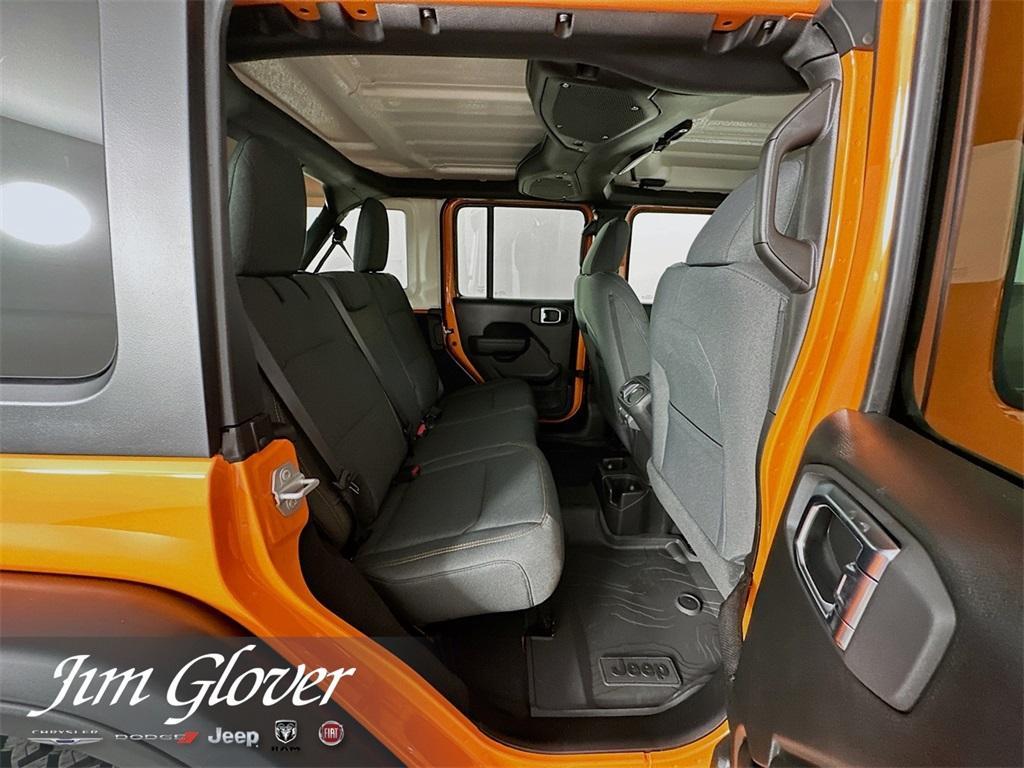 new 2025 Jeep Wrangler car, priced at $45,208