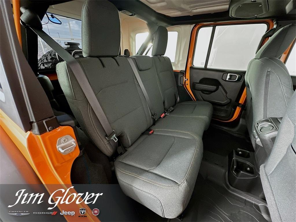 new 2025 Jeep Wrangler car, priced at $45,208