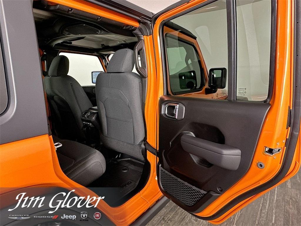 new 2025 Jeep Wrangler car, priced at $45,208