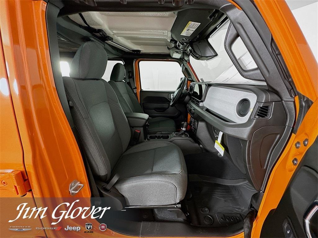 new 2025 Jeep Wrangler car, priced at $45,208
