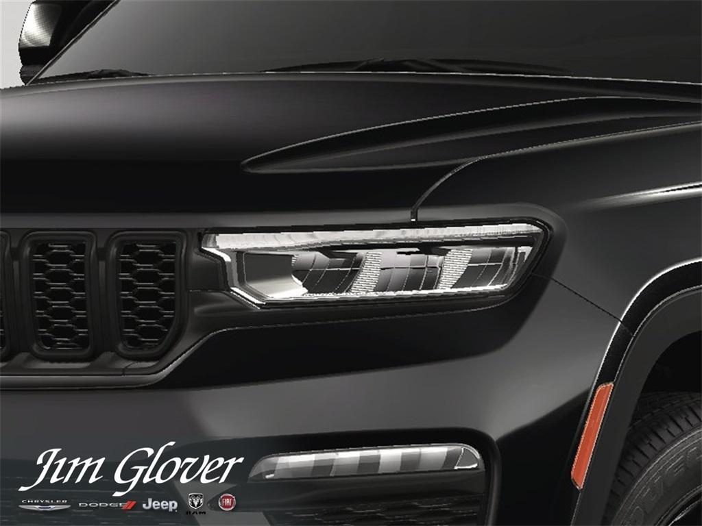new 2025 Jeep Grand Cherokee car, priced at $49,982