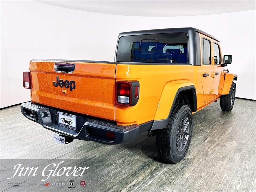 new 2025 Jeep Gladiator car, priced at $44,731