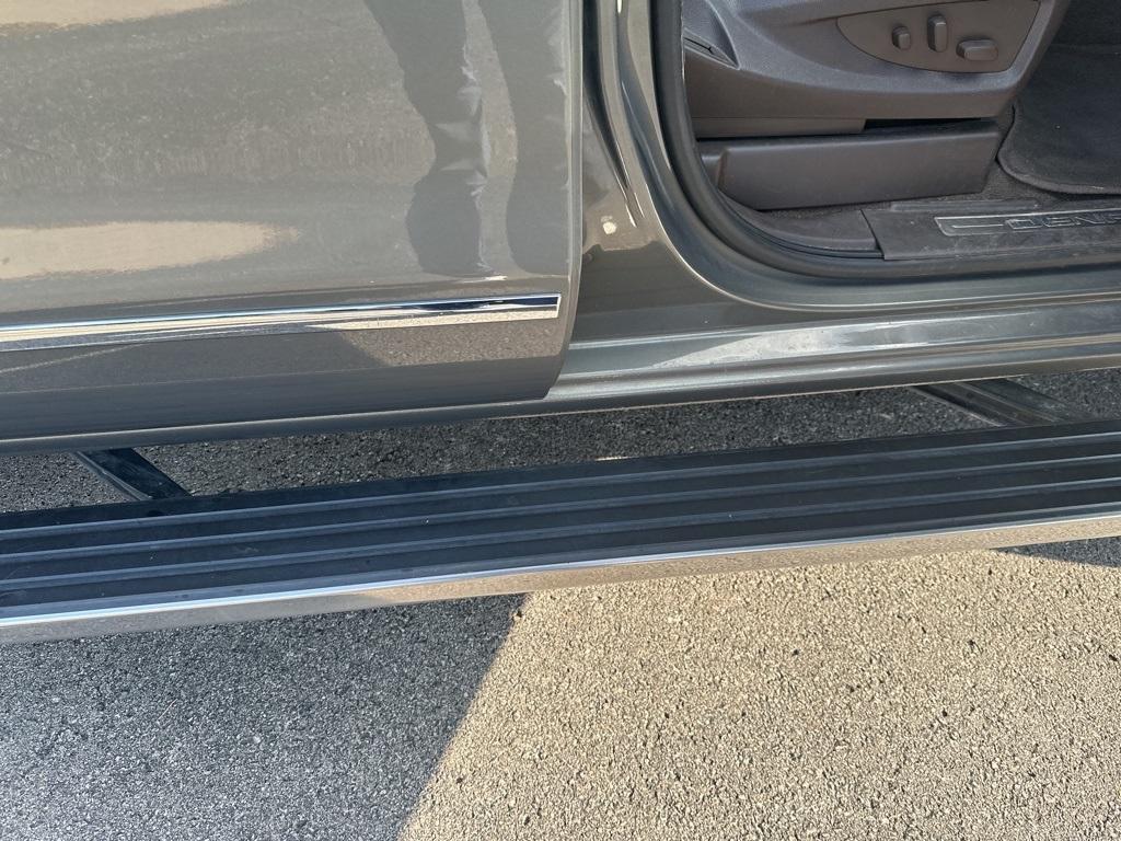 used 2018 GMC Sierra 1500 car, priced at $30,758