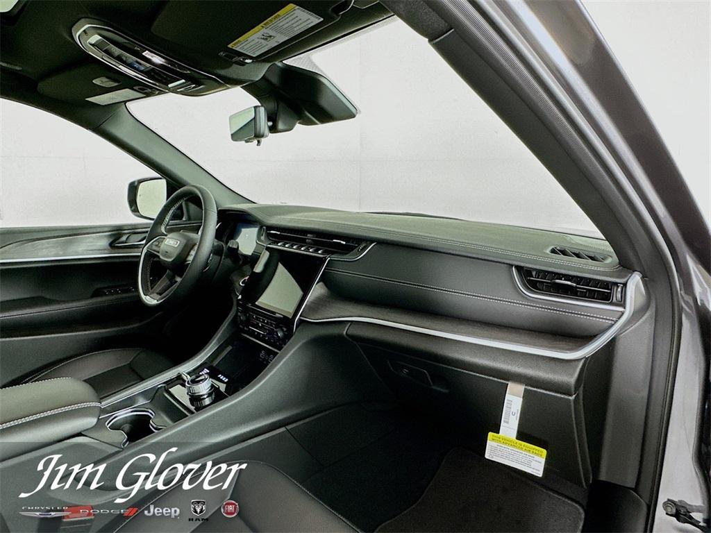new 2025 Jeep Grand Cherokee L car, priced at $51,469