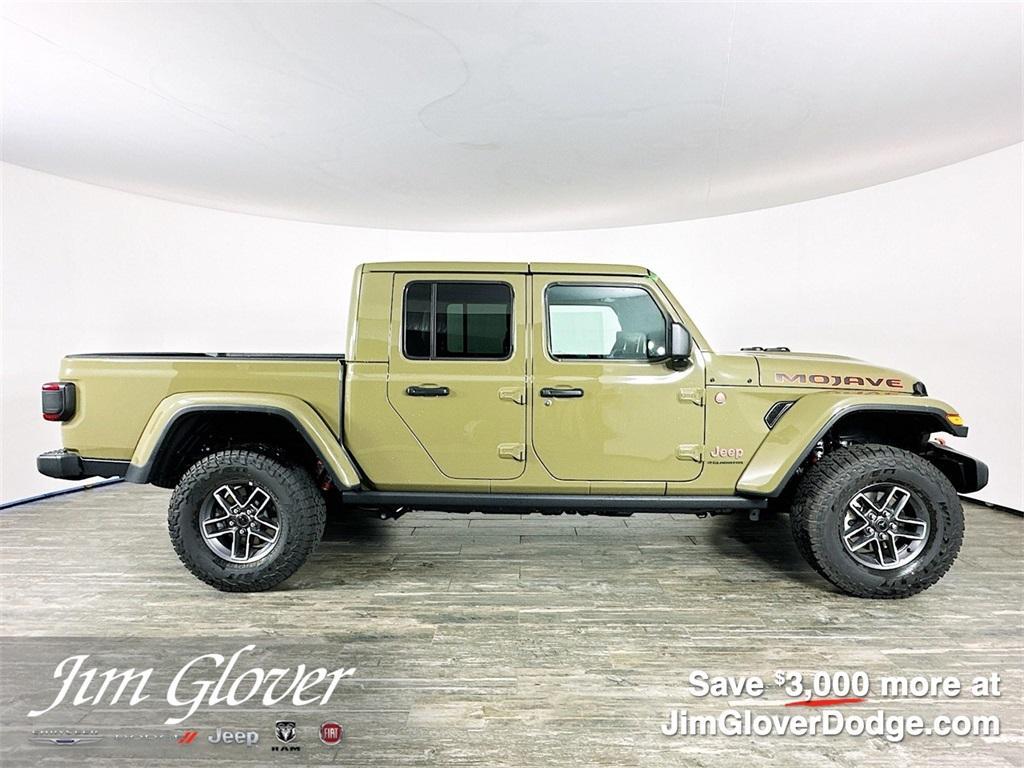 new 2025 Jeep Gladiator car, priced at $52,653