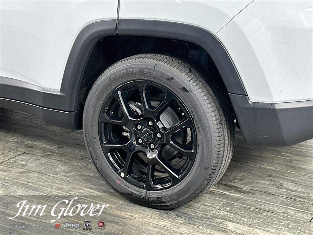 new 2026 Jeep Compass car, priced at $30,385
