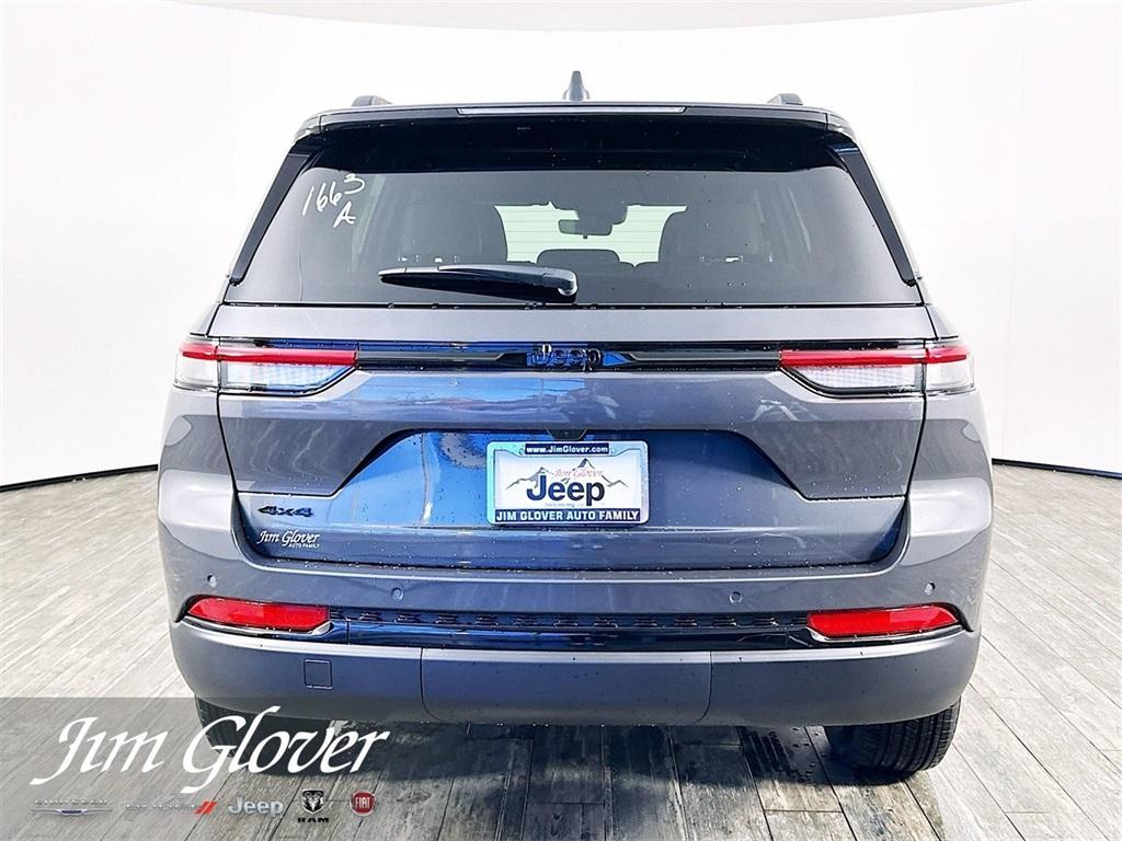 new 2025 Jeep Grand Cherokee car, priced at $41,524