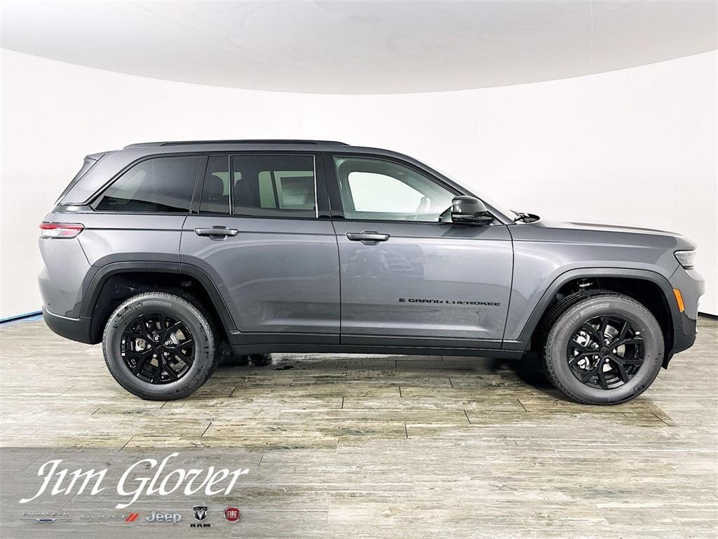new 2025 Jeep Grand Cherokee car, priced at $41,524