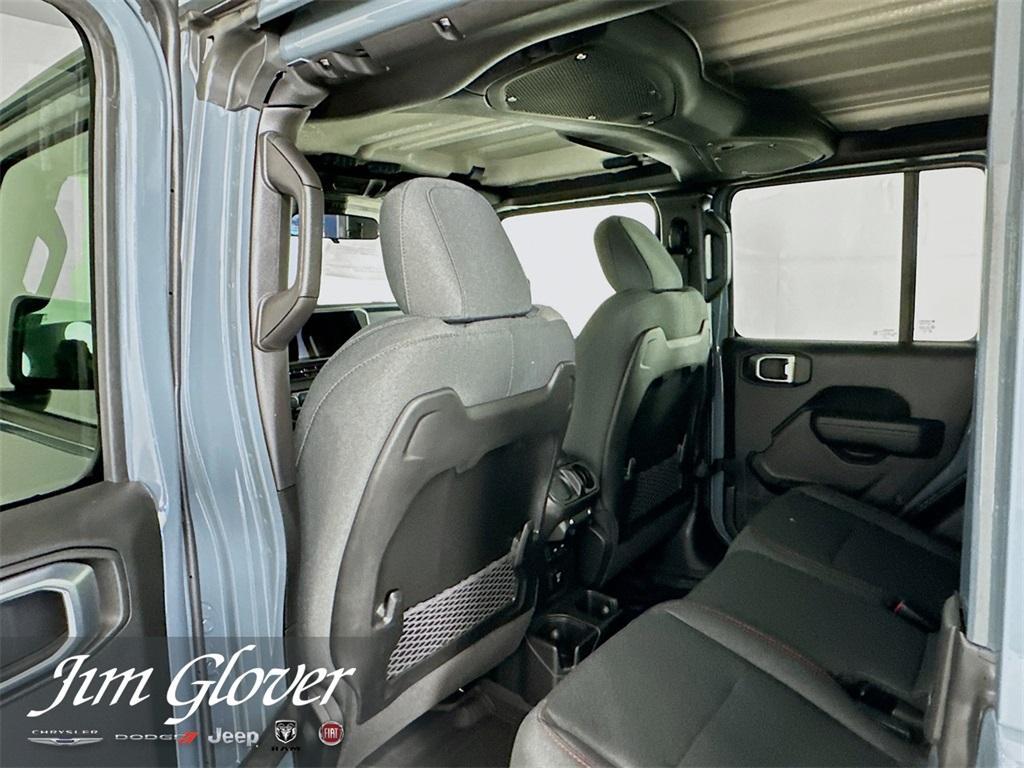 new 2026 Jeep Gladiator car, priced at $53,557