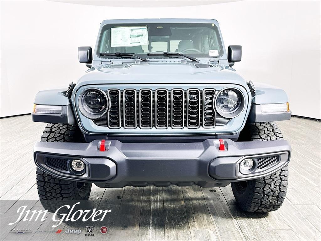 new 2026 Jeep Gladiator car, priced at $53,557