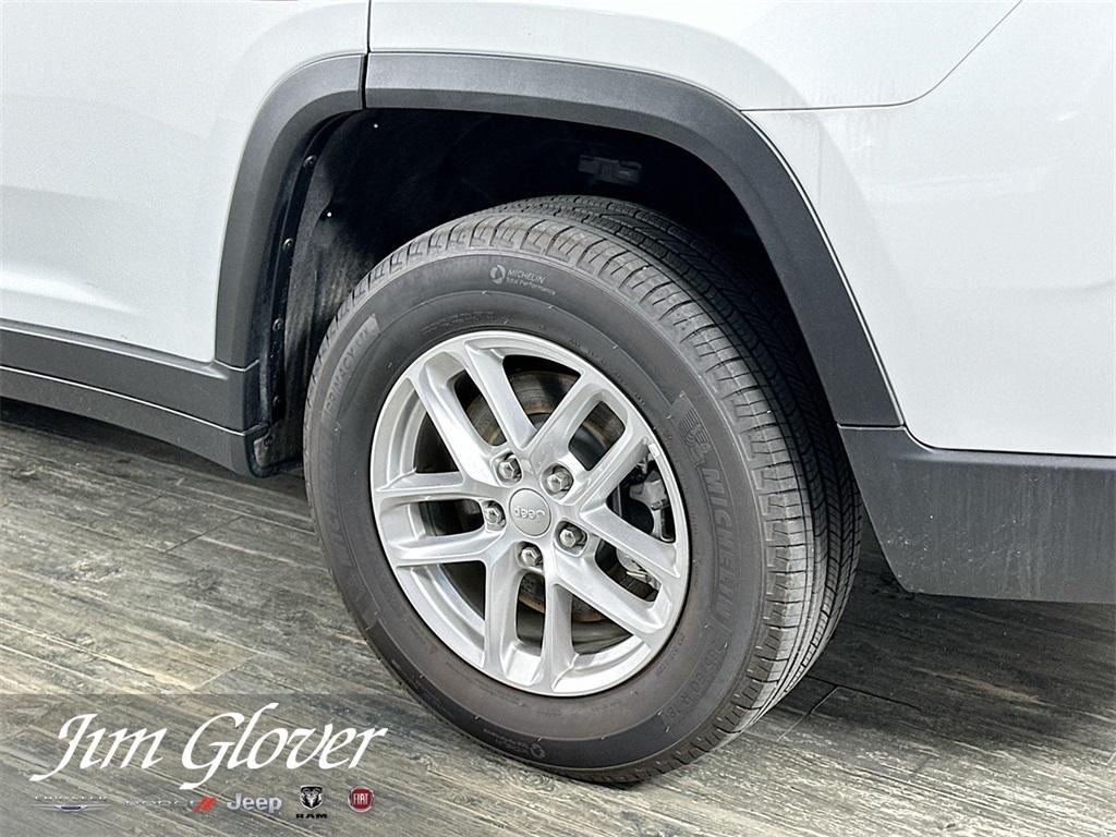 new 2025 Jeep Grand Cherokee L car, priced at $35,722