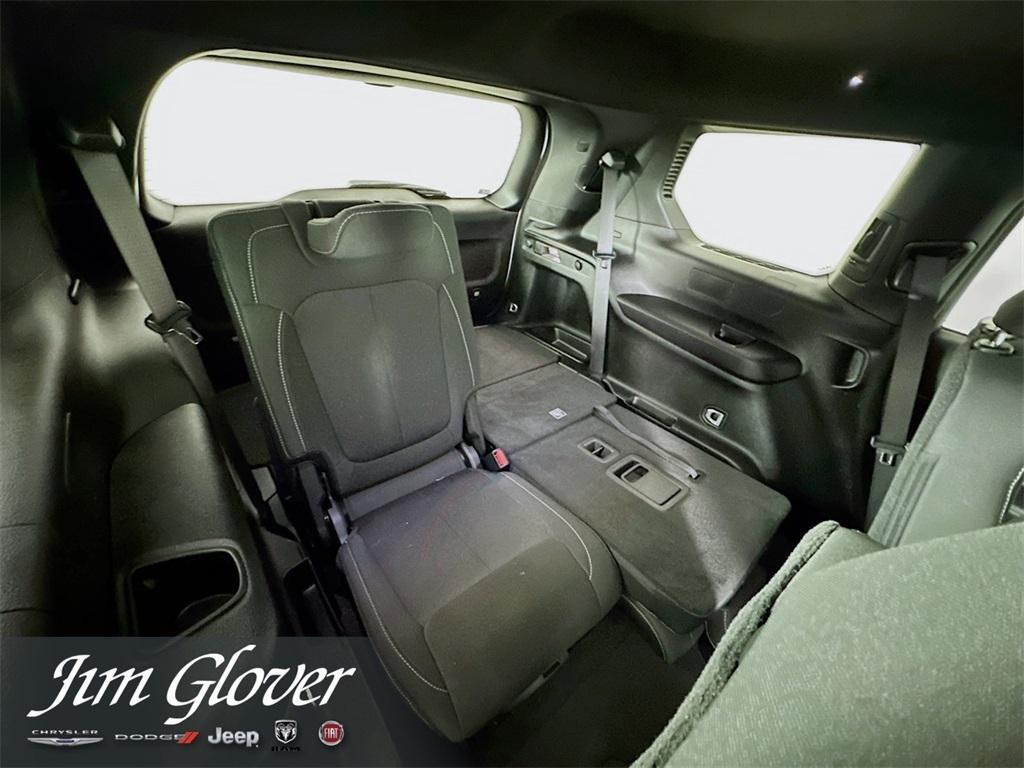 new 2025 Jeep Grand Cherokee L car, priced at $35,722