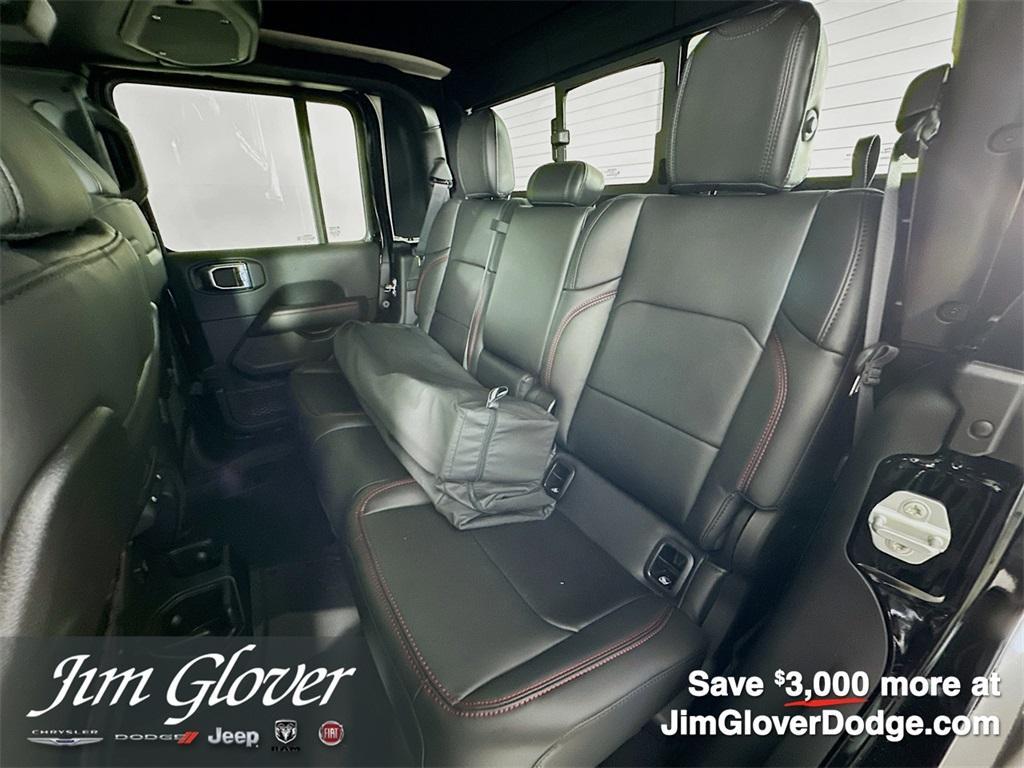new 2025 Jeep Gladiator car, priced at $55,521