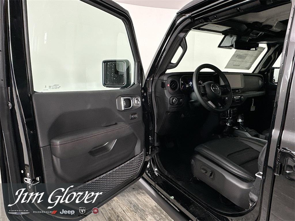 new 2025 Jeep Gladiator car, priced at $54,791
