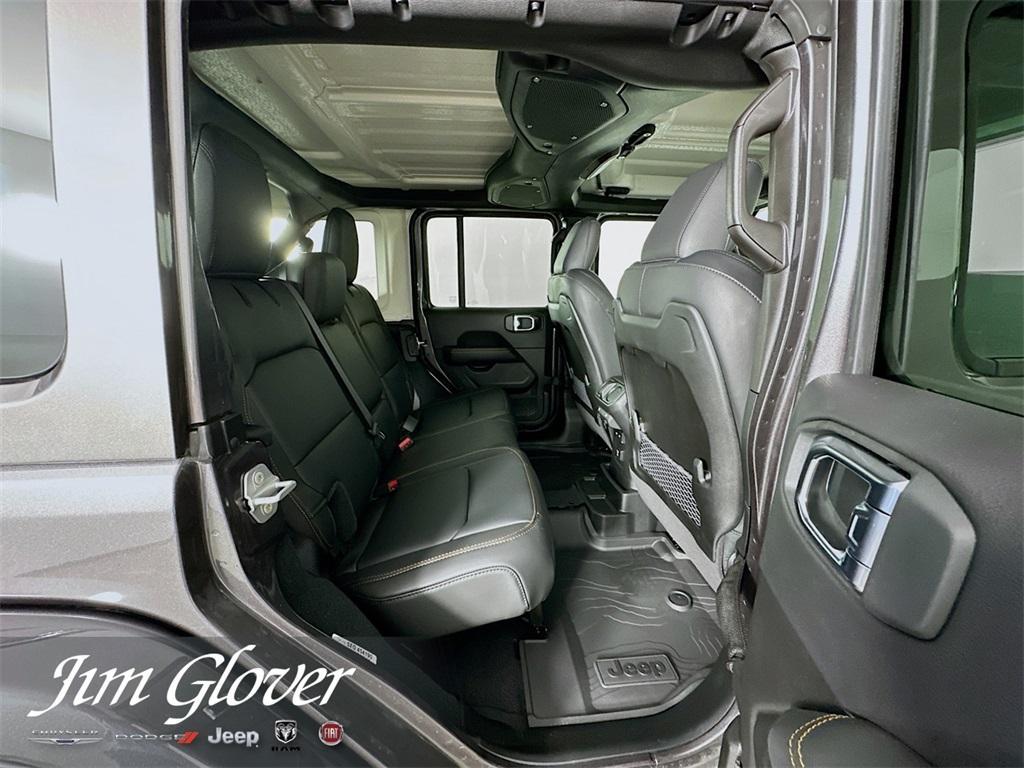 new 2025 Jeep Wrangler car, priced at $49,347
