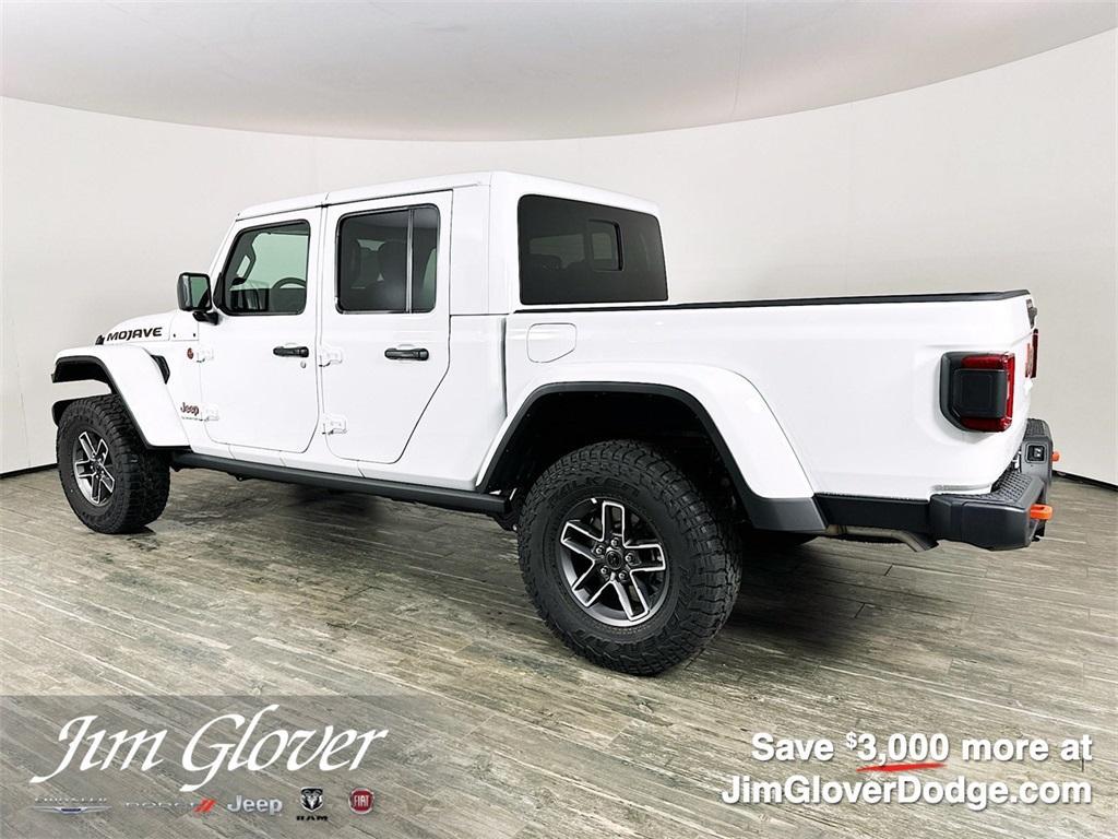 new 2025 Jeep Gladiator car, priced at $51,617