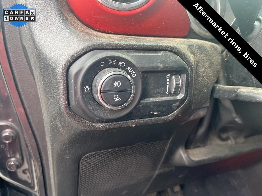 used 2023 Jeep Gladiator car, priced at $39,319