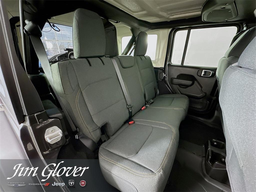 new 2025 Jeep Wrangler car, priced at $44,132