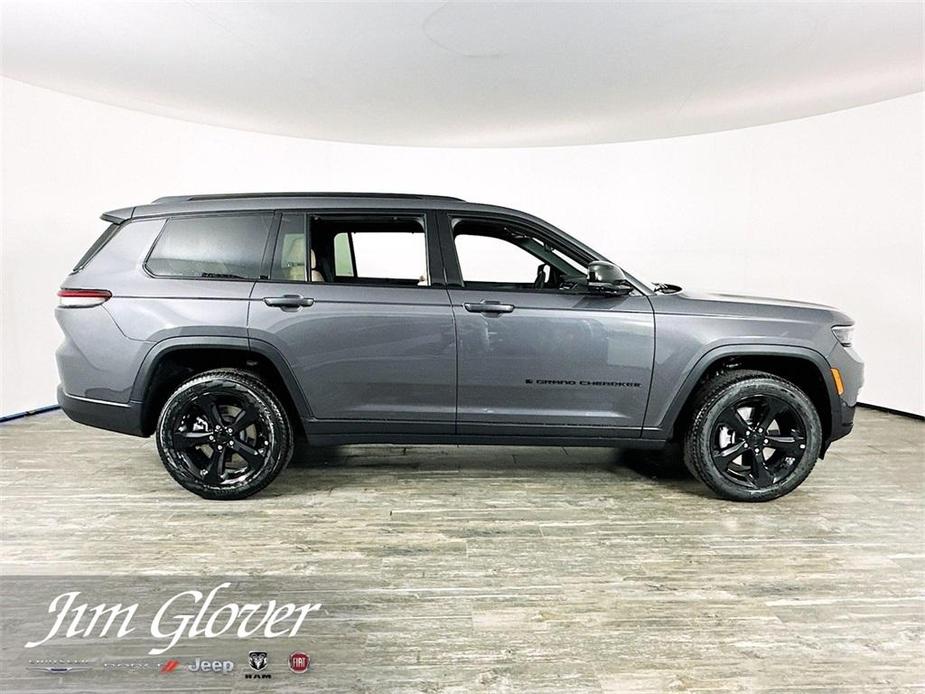 new 2024 Jeep Grand Cherokee L car, priced at $50,555