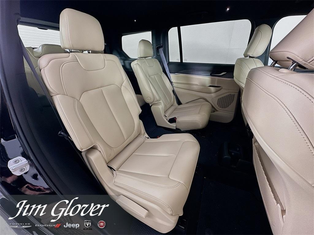 new 2025 Jeep Grand Cherokee L car, priced at $44,847