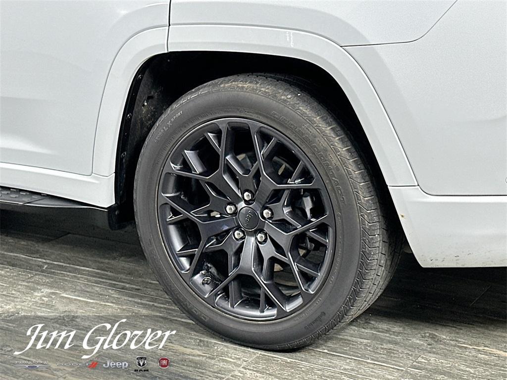 used 2024 Jeep Grand Cherokee L car, priced at $54,815