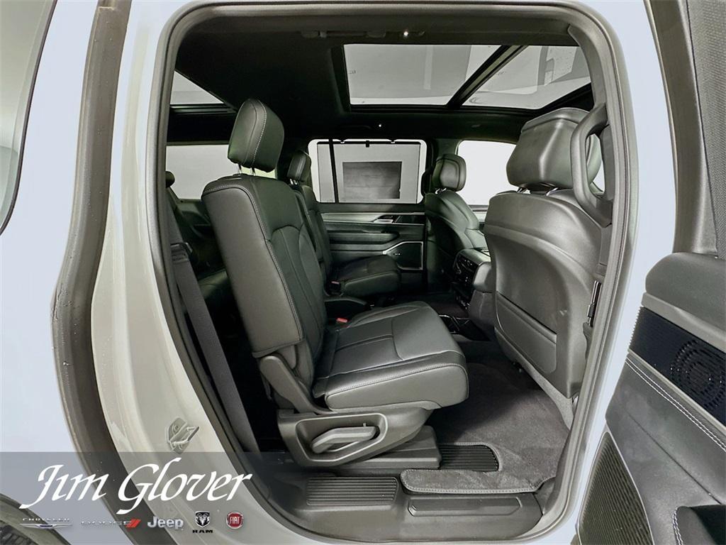 new 2025 Jeep Wagoneer L car, priced at $78,288