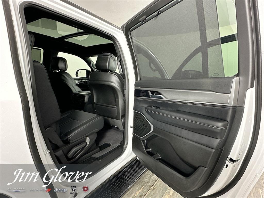 new 2025 Jeep Wagoneer L car, priced at $83,744