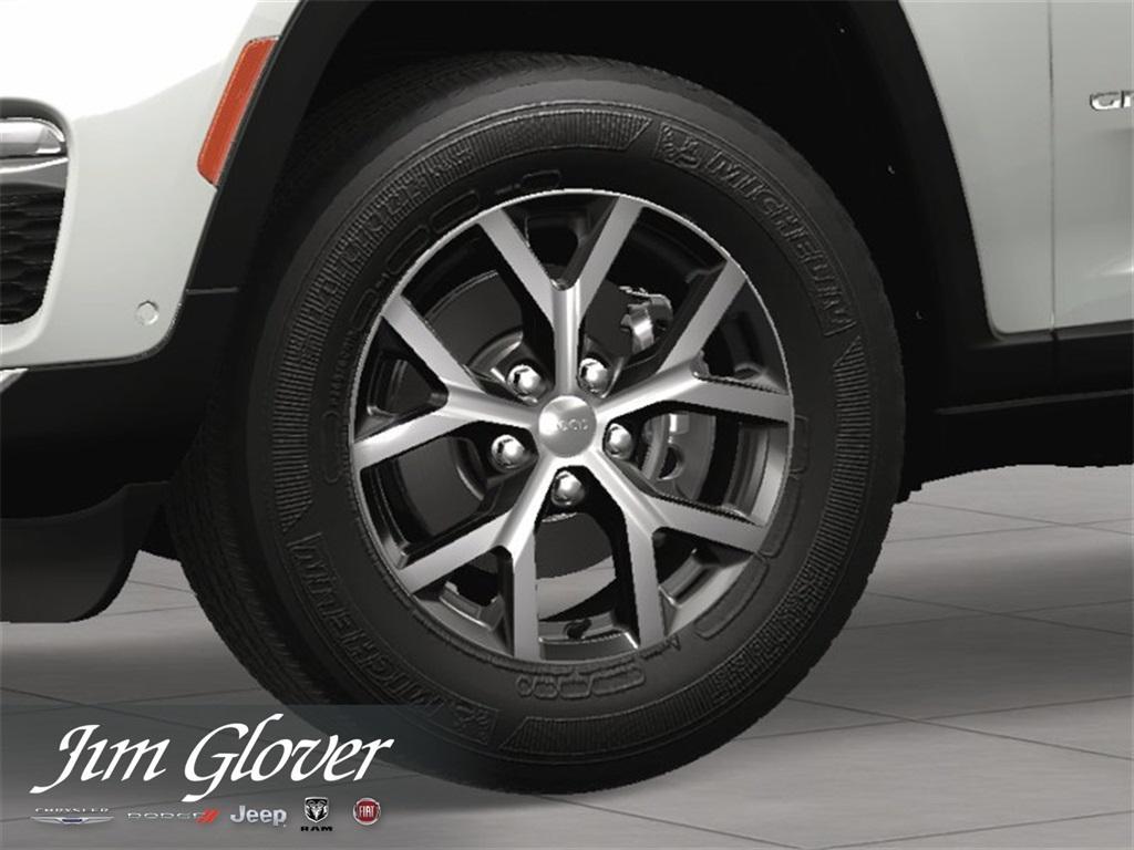 new 2025 Jeep Grand Cherokee car, priced at $47,094