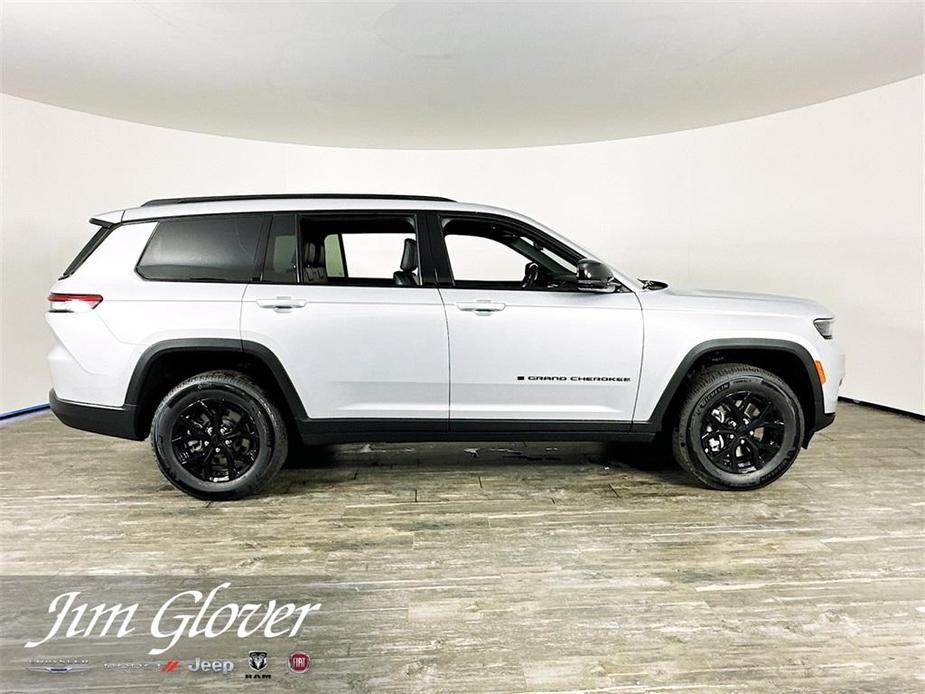 new 2024 Jeep Grand Cherokee L car, priced at $41,530