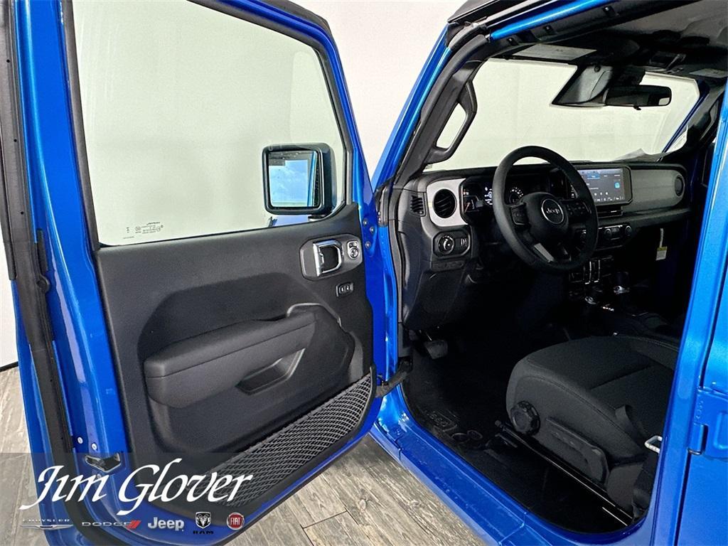 new 2025 Jeep Wrangler car, priced at $44,132