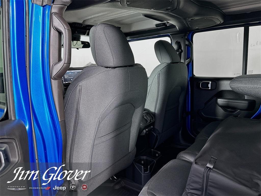 new 2025 Jeep Wrangler car, priced at $44,132
