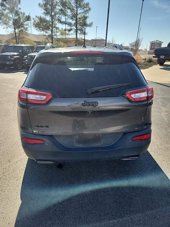 used 2015 Jeep Cherokee car, priced at $10,579