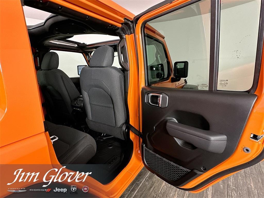 new 2025 Jeep Wrangler car, priced at $49,280