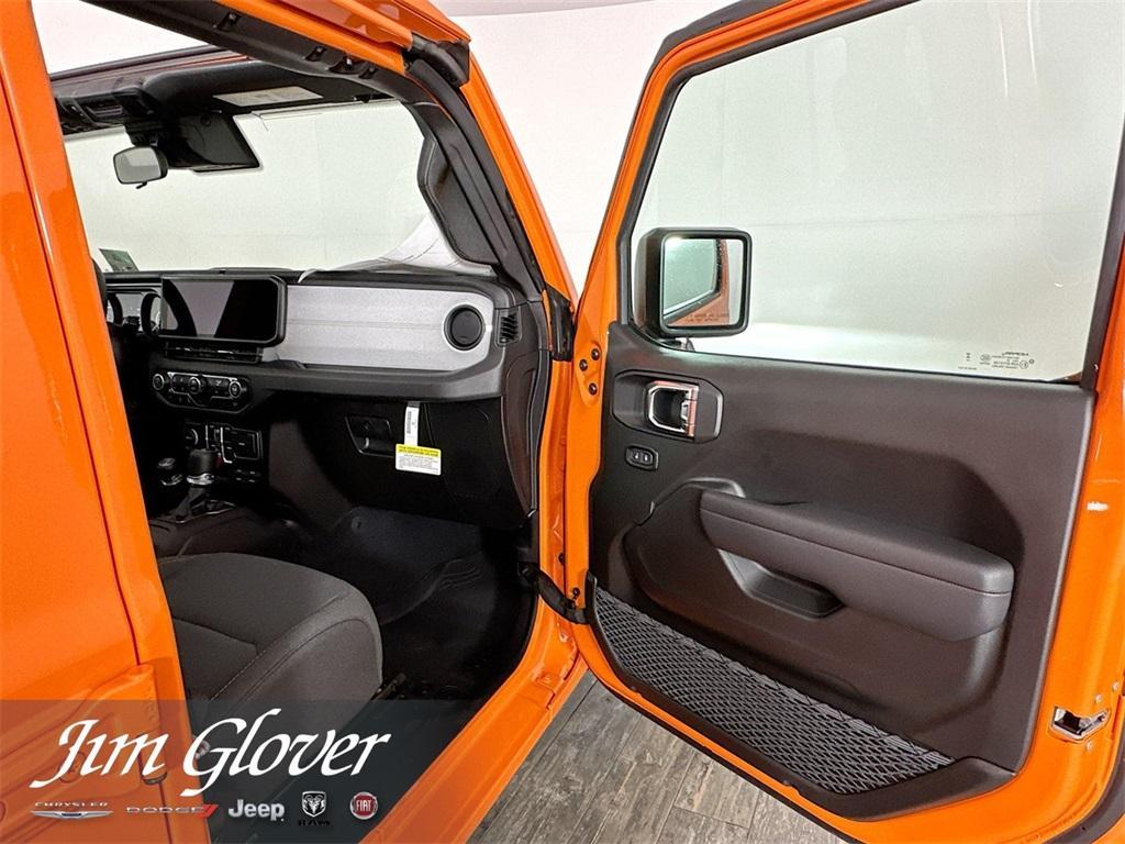 new 2025 Jeep Wrangler car, priced at $49,280