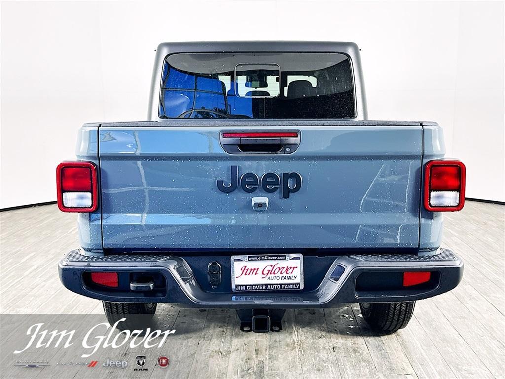 new 2025 Jeep Gladiator car, priced at $40,739
