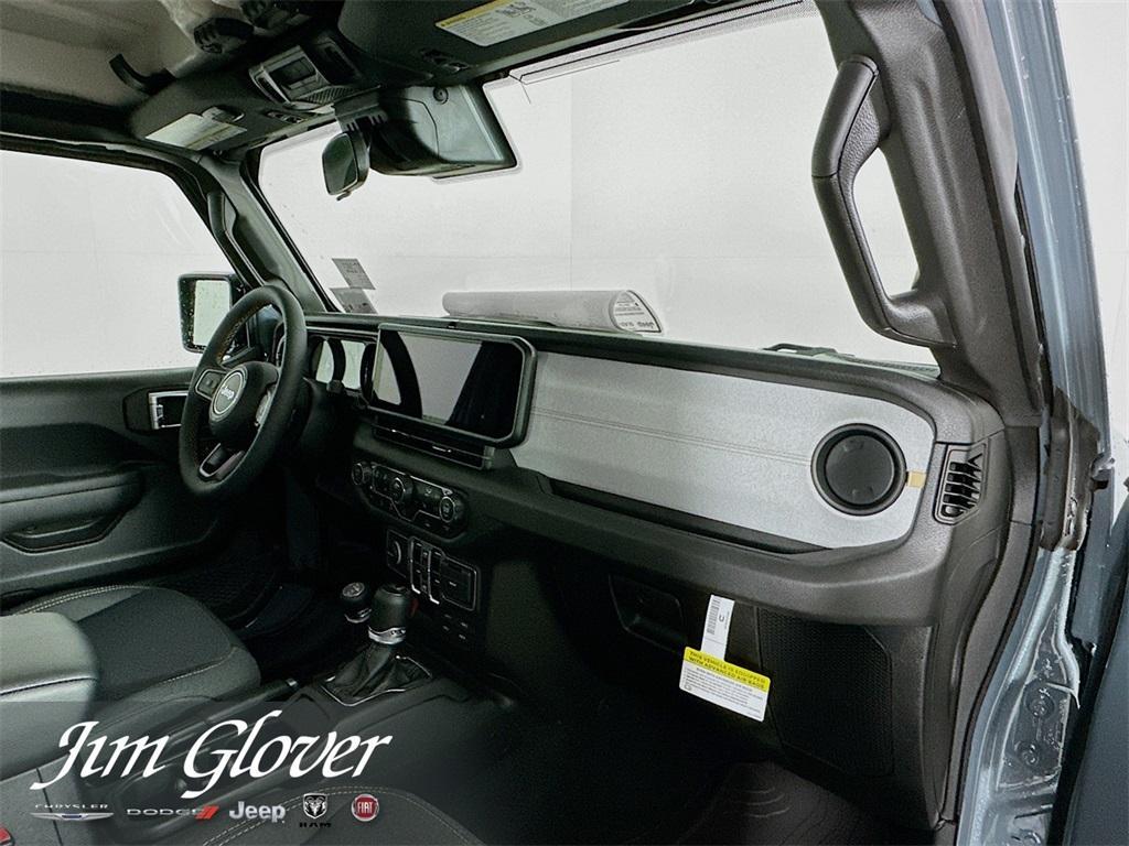 new 2025 Jeep Gladiator car, priced at $40,739