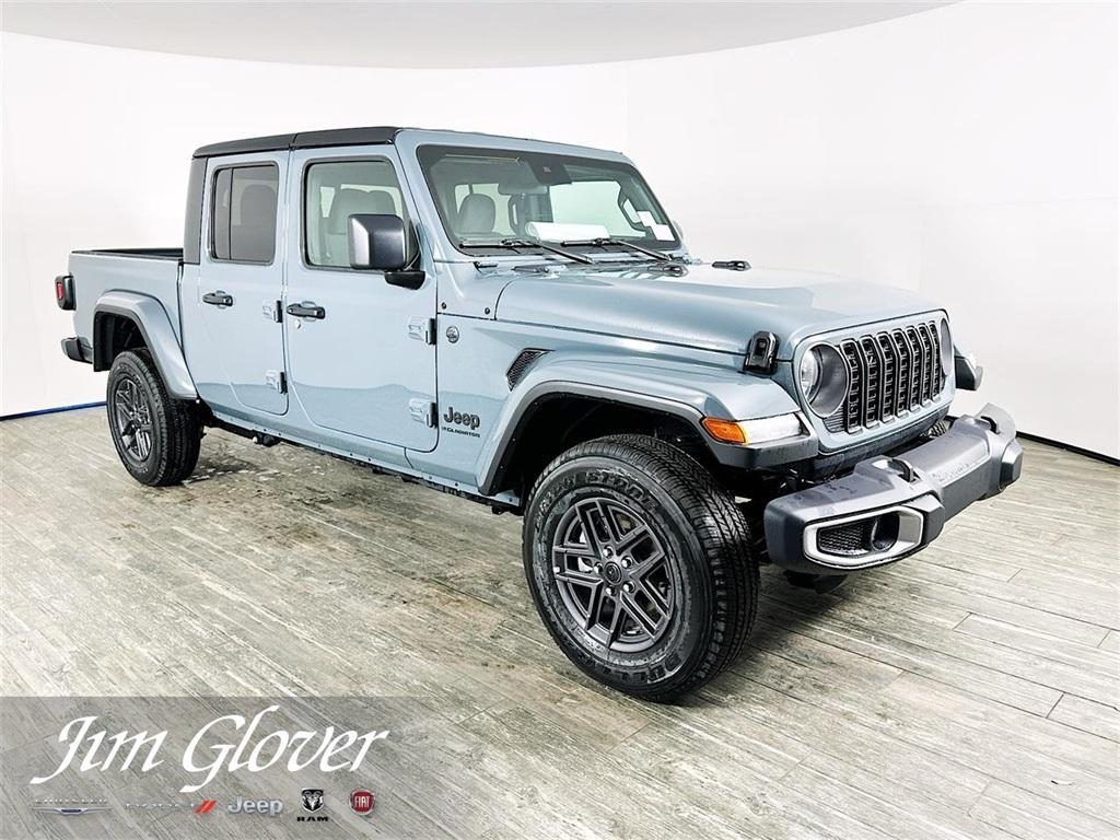 new 2025 Jeep Gladiator car, priced at $40,739