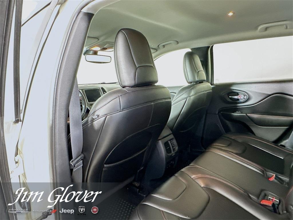 used 2019 Jeep Cherokee car, priced at $22,899