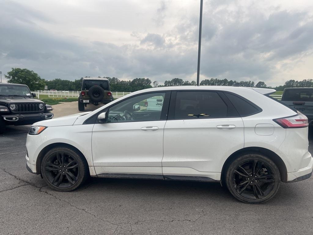 used 2020 Ford Edge car