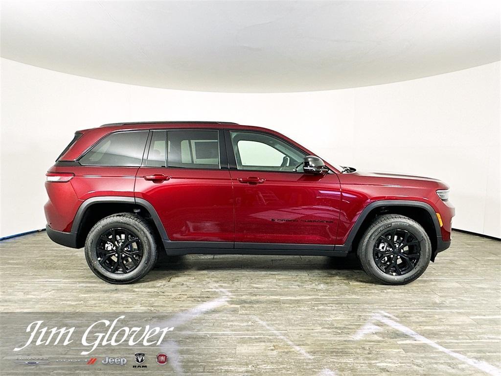 new 2025 Jeep Grand Cherokee car, priced at $42,485
