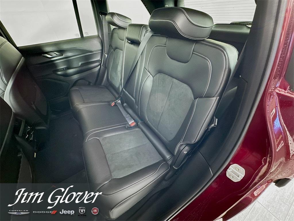 new 2025 Jeep Grand Cherokee car, priced at $42,485