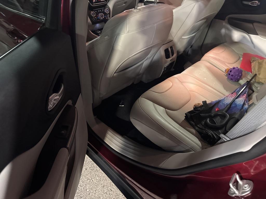used 2020 Jeep Cherokee car, priced at $21,985