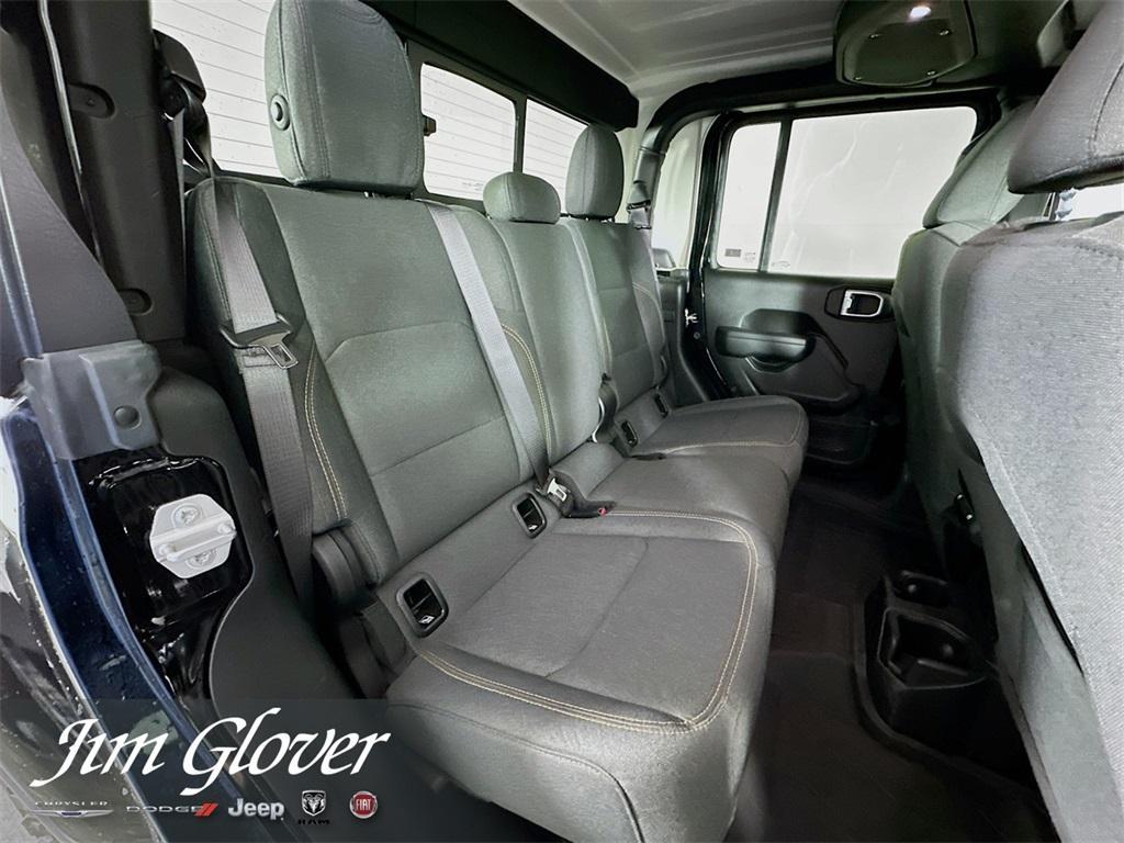 new 2025 Jeep Gladiator car, priced at $45,499