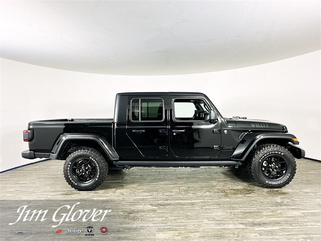 new 2025 Jeep Gladiator car, priced at $45,499