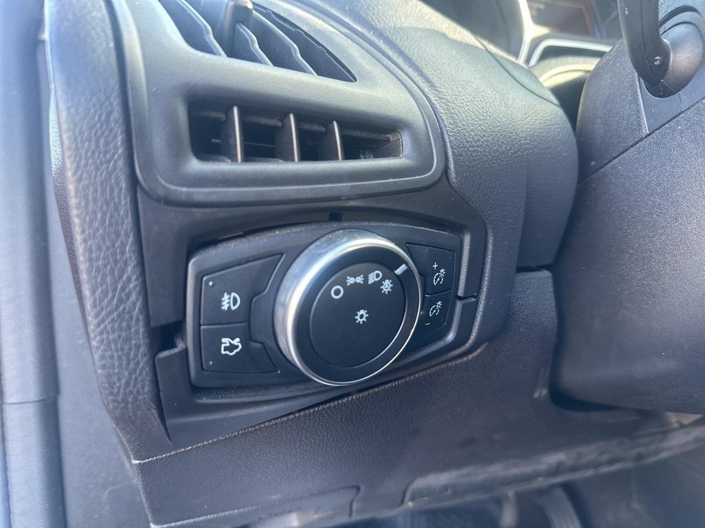 used 2015 Ford Focus car, priced at $5,341